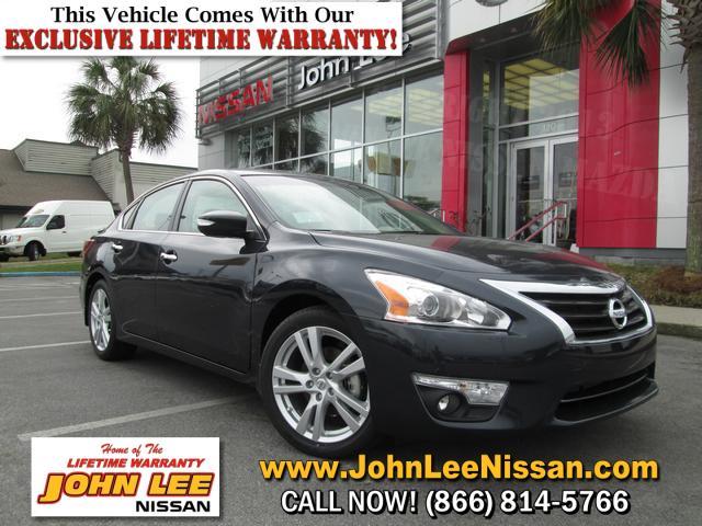 2013 Nissan Altima ST Pickup 4D 5 1/2 Ft