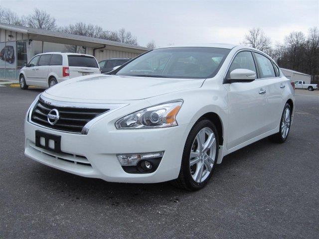 2013 Nissan Altima Regular Cab 4-wheel Drive Work Truck