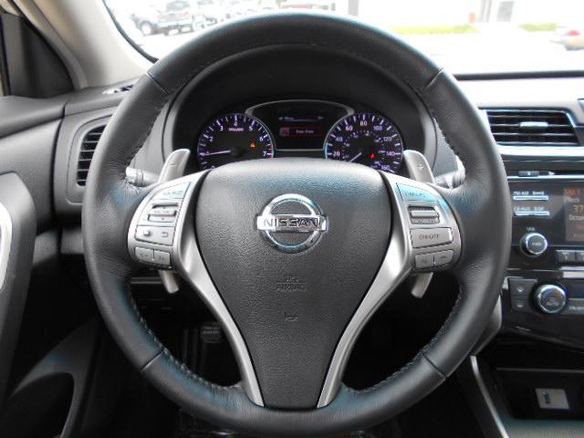 2013 Nissan Altima ST Pickup 4D 5 1/2 Ft