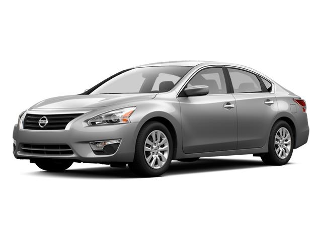 2013 Nissan Altima Crew-short-slt-classic-6.6l Diesel-4wd-1 Owner