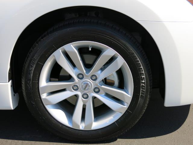 2013 Nissan Altima FWD 4dr