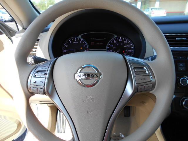 2013 Nissan Altima Pickupslt Quad Cab SWB 4WD 4x4 Truck