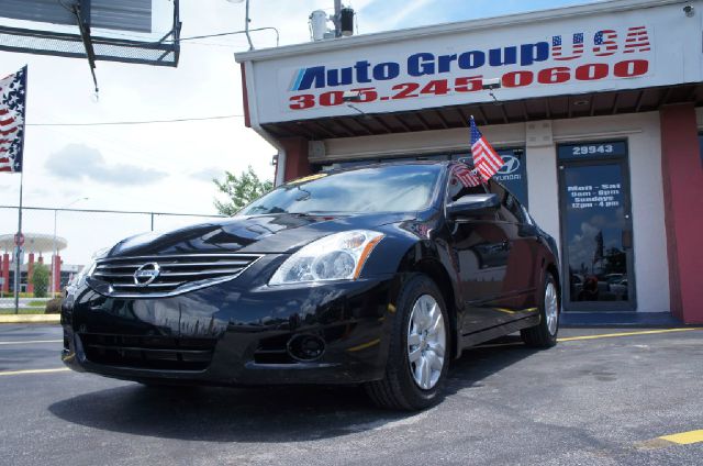 2013 Nissan Altima Pickupslt Quad Cab SWB 4WD 4x4 Truck