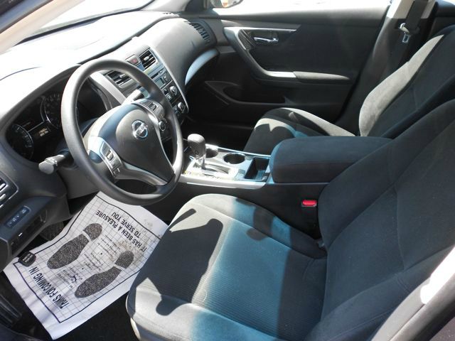 2013 Nissan Altima Pickupslt Quad Cab SWB 4WD 4x4 Truck