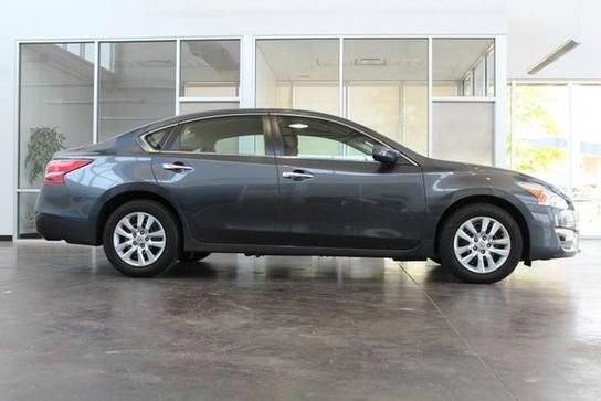 2013 Nissan Altima Pickupslt Quad Cab SWB 4WD 4x4 Truck