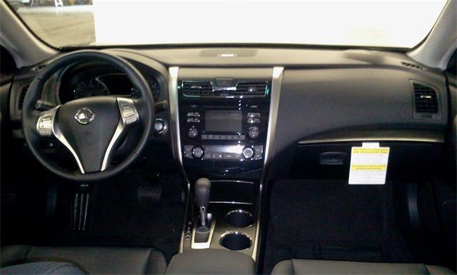 2013 Nissan Altima SLT Quad Cab 2WD