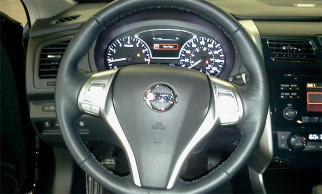 2013 Nissan Altima SLT Quad Cab 2WD