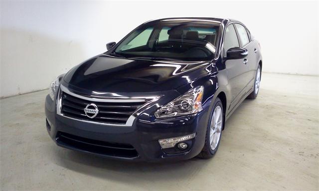 2013 Nissan Altima SLT Quad Cab 2WD