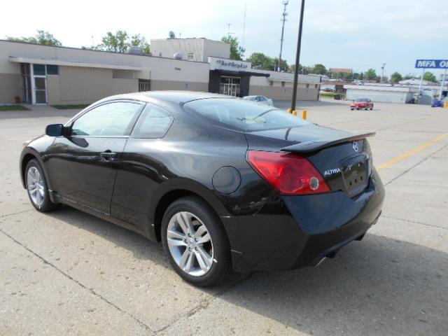 2013 Nissan Altima Pickupslt Quad Cab SWB 4WD 4x4 Truck