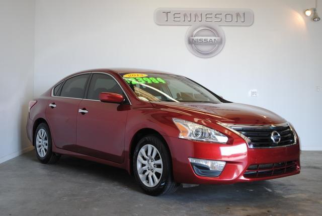 2013 Nissan Altima Pickupslt Quad Cab SWB 4WD 4x4 Truck