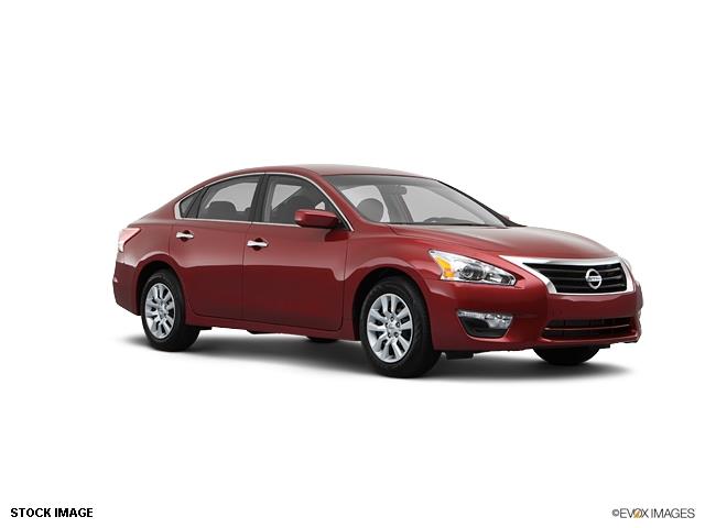 2013 Nissan Altima Pickupslt Quad Cab SWB 4WD 4x4 Truck