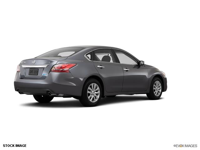 2014 Nissan Altima Unknown