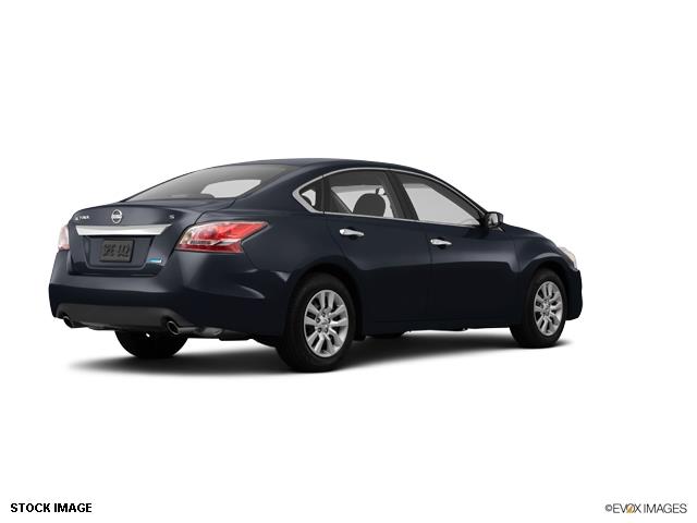 2014 Nissan Altima Unknown