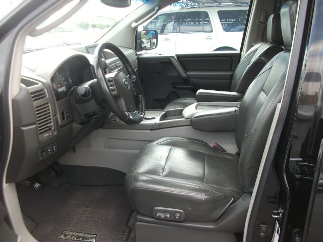 2004 Nissan Armada EX-L W/ DVD System