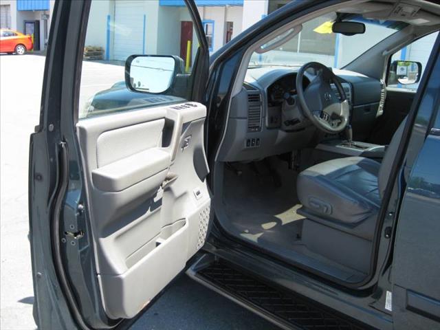 2005 Nissan Armada X