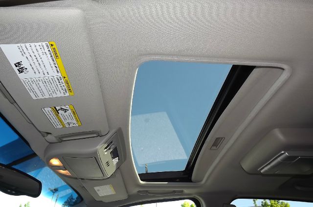 2005 Nissan Armada EX-L W/ DVD System