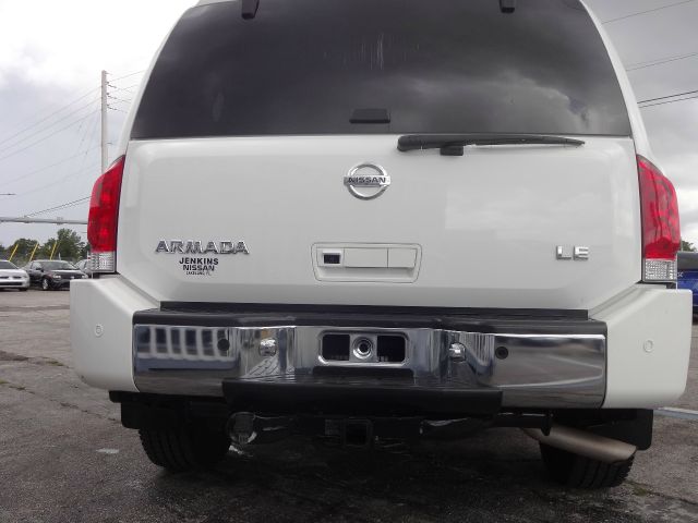 2005 Nissan Armada EX-L AWD