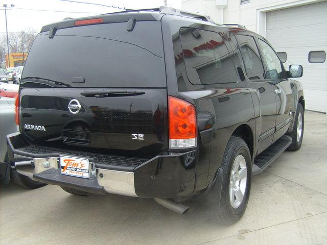 2006 Nissan Armada SE