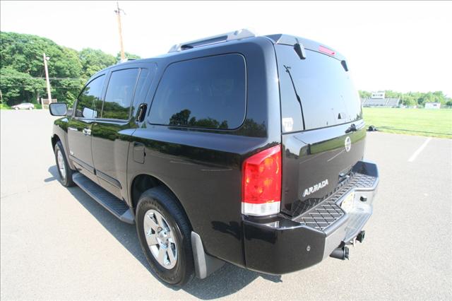 2007 Nissan Armada Touring / AWD