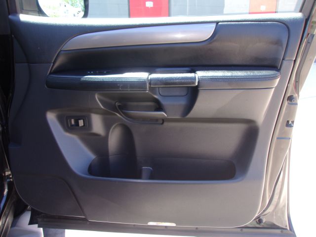 2008 Nissan Armada EX-L W/ DVD System