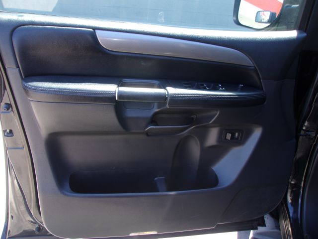 2008 Nissan Armada EX-L W/ DVD System