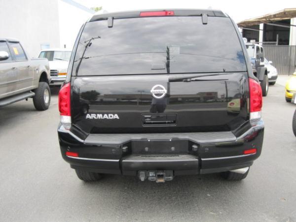 2011 Nissan Armada Unknown