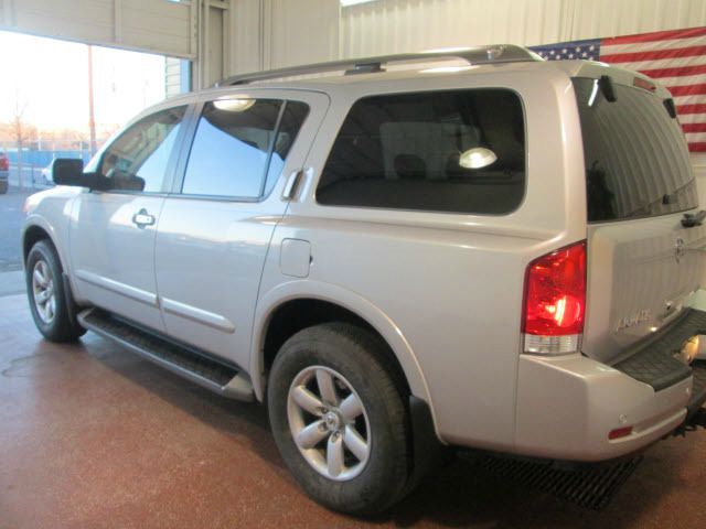 2011 Nissan Armada SLE Sierra 2WD