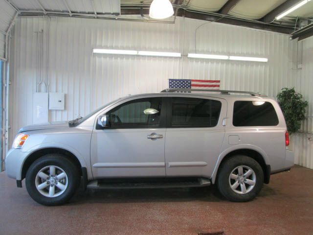 2011 Nissan Armada SLE Sierra 2WD