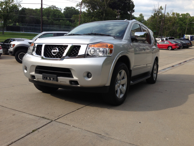 2011 Nissan Armada SLE Sierra 2WD