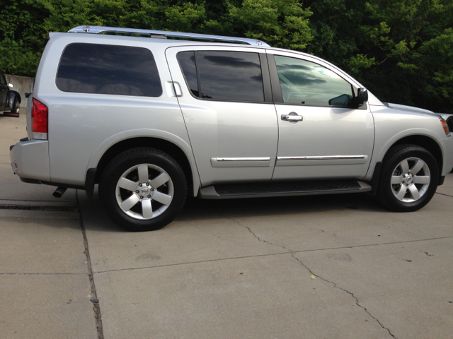 2011 Nissan Armada SLE Sierra 2WD