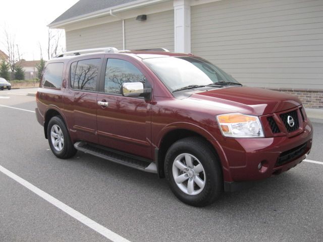 2011 Nissan Armada SLE Sierra 2WD