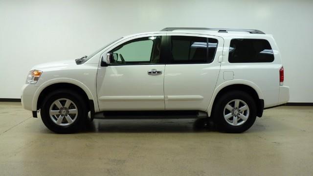 2012 Nissan Armada 4x4 LOW Miles