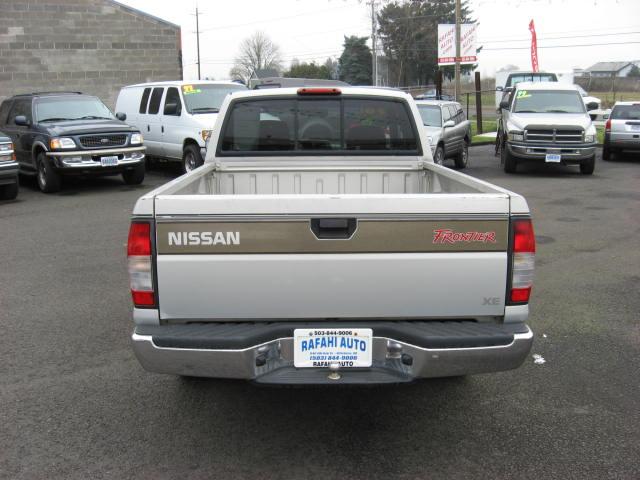 1998 Nissan Frontier Automatic Sport