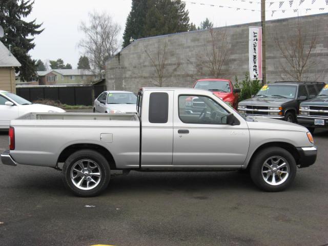 1998 Nissan Frontier Automatic Sport