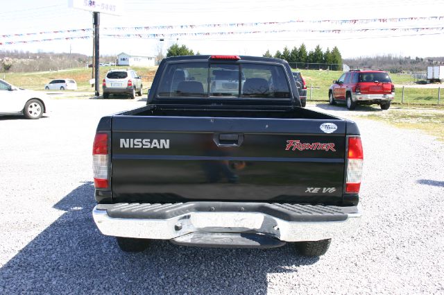 1999 Nissan Frontier FX4 Super Duty