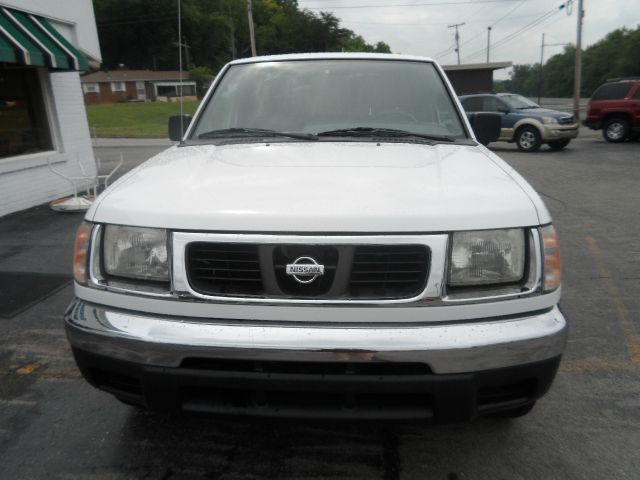 2000 Nissan Frontier XL Long Bed Crew Cab ~ 5.4L Gas