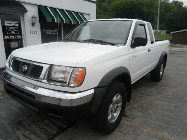 2000 Nissan Frontier XL Long Bed Crew Cab ~ 5.4L Gas