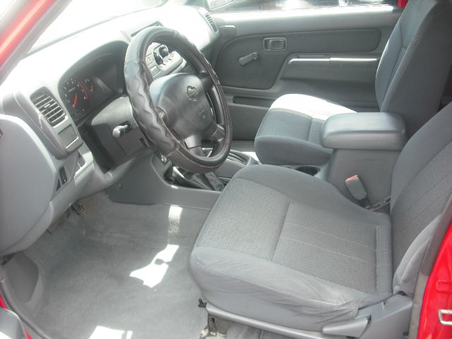 2001 Nissan Frontier E-350 Base