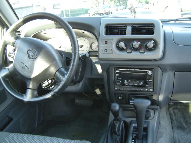 2001 Nissan Frontier DBL SR5 V6 4x4