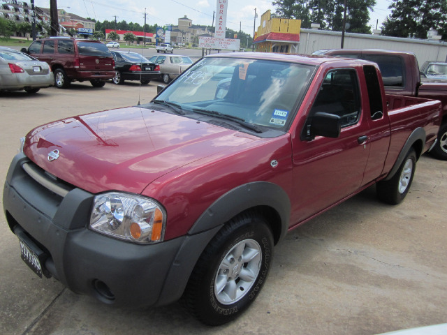 2001 Nissan Frontier SE 2WD