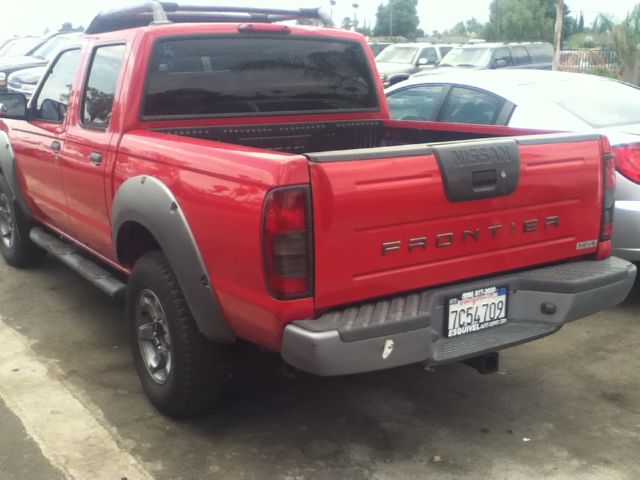 2001 Nissan Frontier SE 2WD