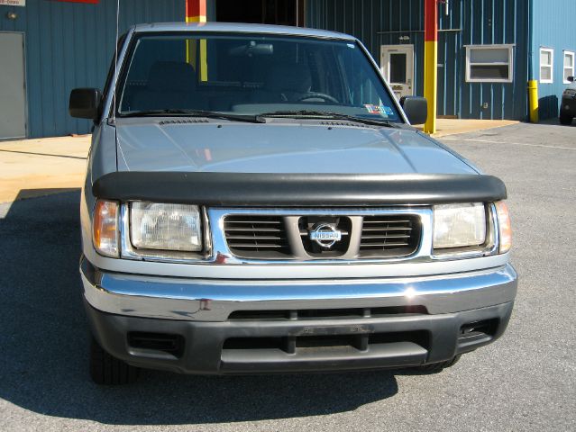 2001 Nissan Frontier W/nav.sys