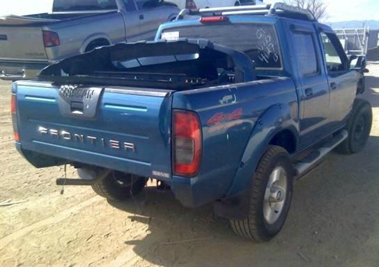 2001 Nissan Frontier SE 2WD