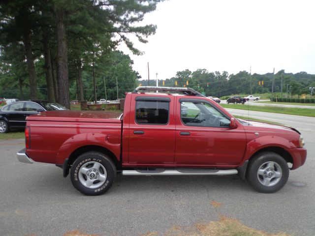 2001 Nissan Frontier 2004 Jeep Sport