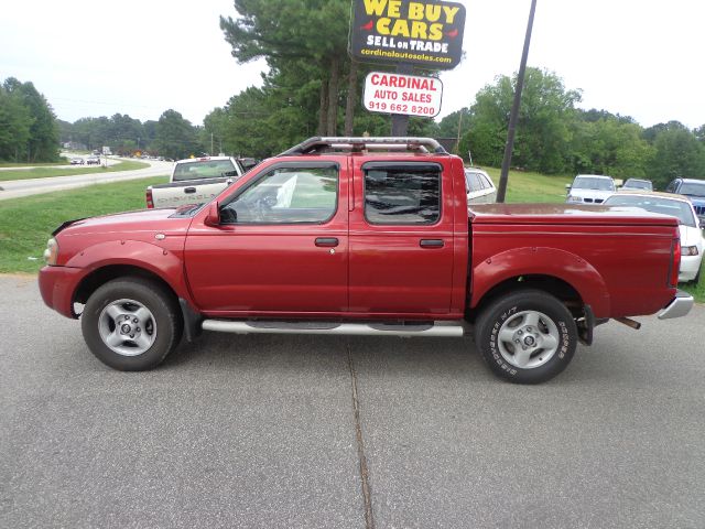 2001 Nissan Frontier 2004 Jeep Sport