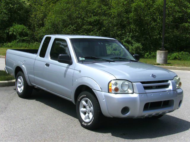 2001 Nissan Frontier SE 2WD