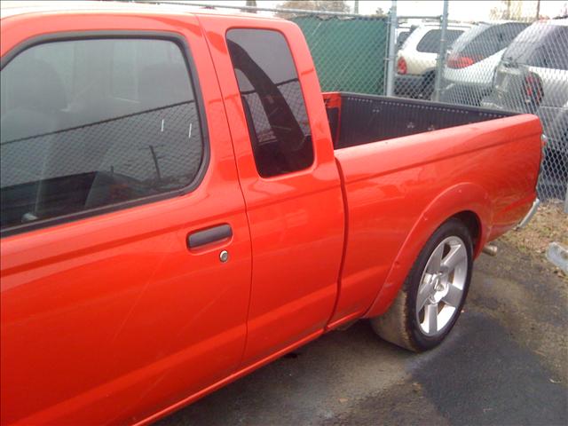 2002 Nissan Frontier W/nav.sys