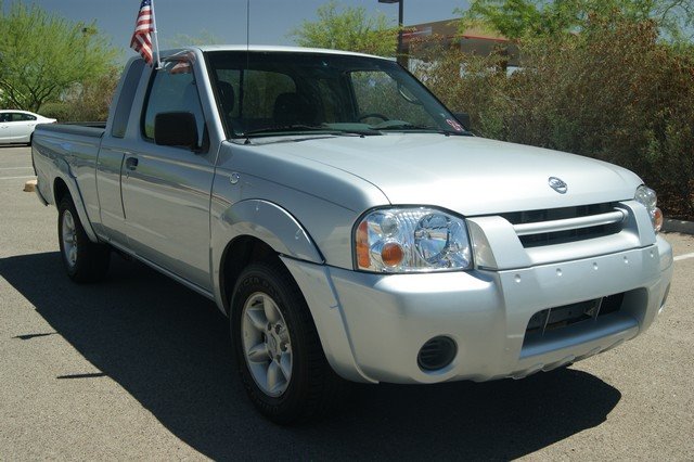 2002 Nissan Frontier 3.6 AT 4WD LS