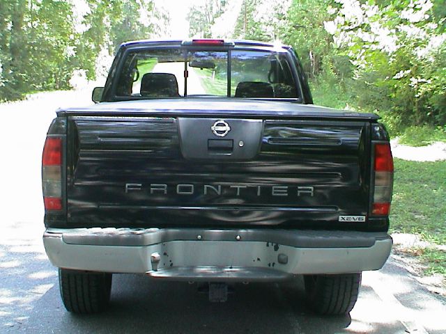 2002 Nissan Frontier E-350 Base