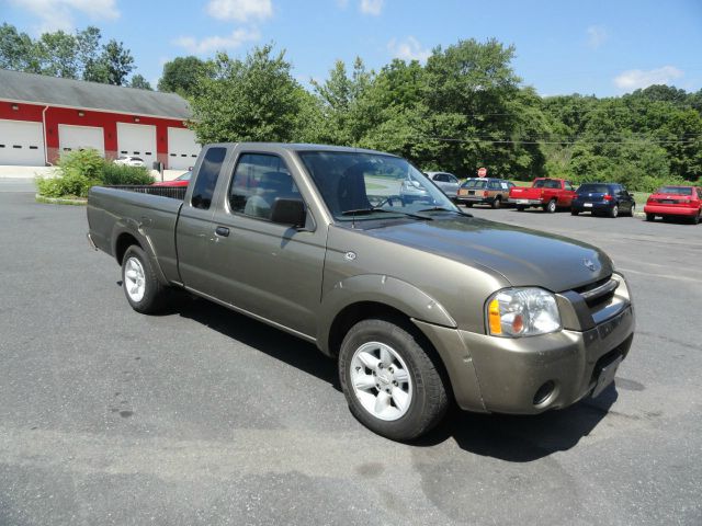 2002 Nissan Frontier 3.6 AT 4WD LS